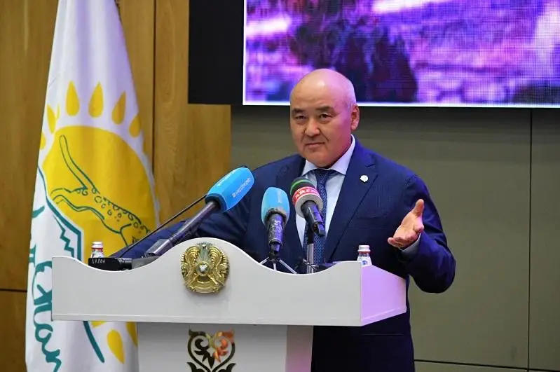 С двухлетием образования Туркестанской области поздравил жителей Умирзак Шукеев