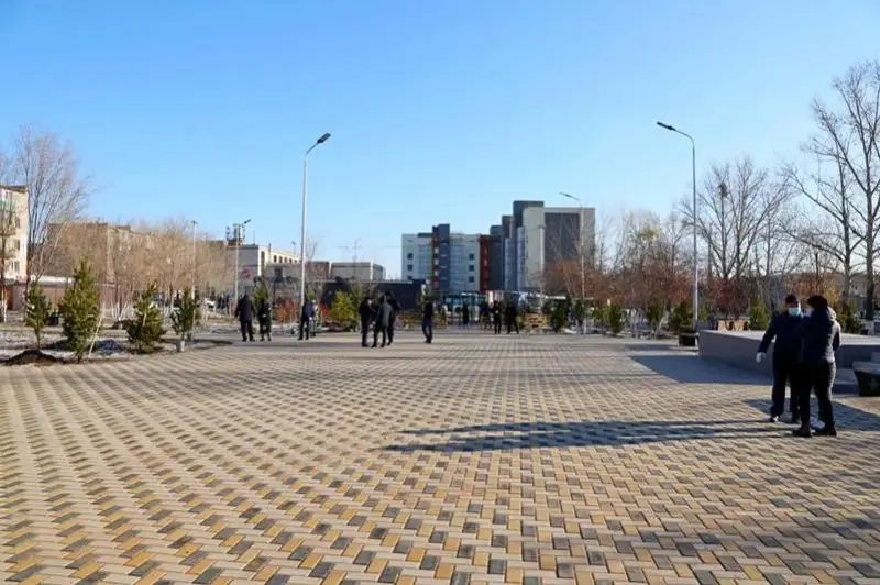 Новый сквер с площадкой для особенных детей открыли в Нур-Султане
