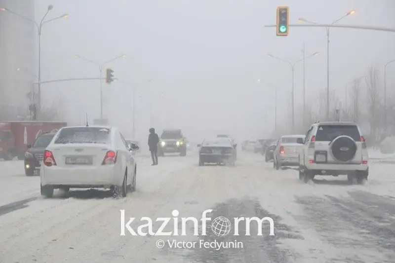 В столице временно отменили штраф за пересечение стоп-линий и выезд на «встречку»