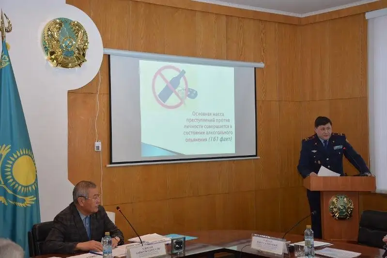 Проблему пьяной преступности поднял начальник полиции СКО