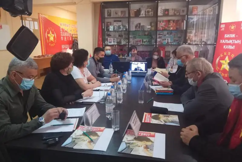 Вопросы защиты прав детей обсудили эксперты в Алматы