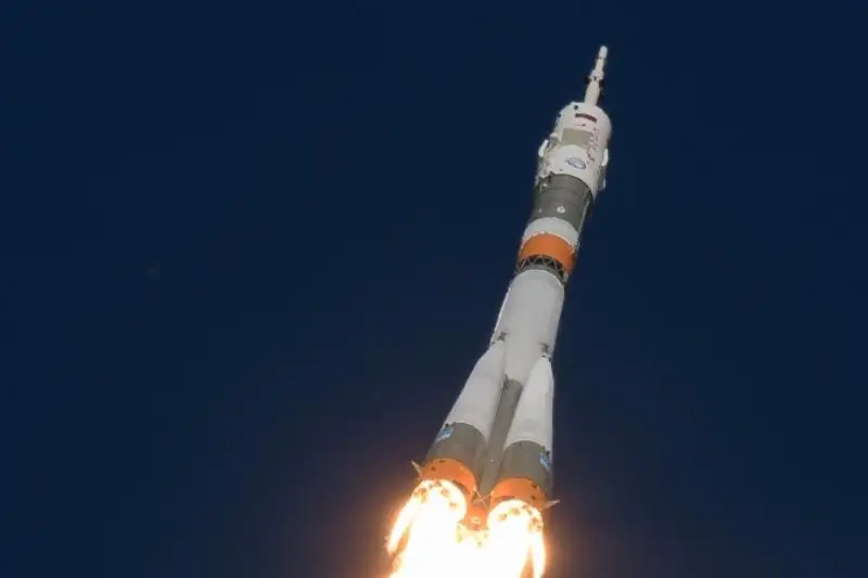 Определен состав экипажа стартующего с Байконура корабля «Союз МС-17»
