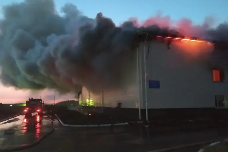 Крупный пожар в ТОО «Экопак Астана»: назначена экспертиза