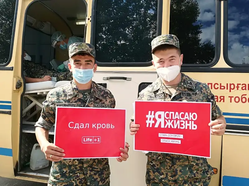Донорами стали свыше 100 военнослужащих в Усть-Каменогорске