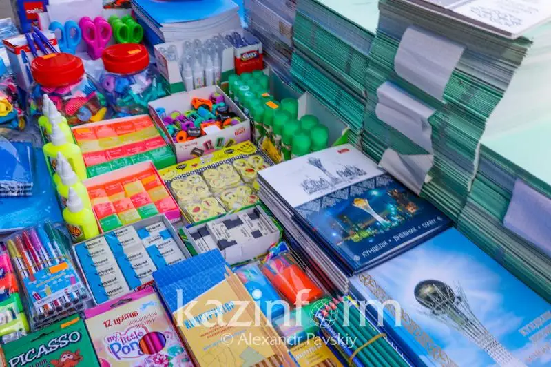 Педагоги не должны заставлять учеников покупать рабочие тетради – МОН