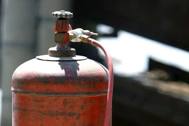 При хлопке газовоздушной смеси в Шымкенте пострадал россиянин