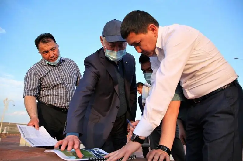 Бердибек Сапарбаев ознакомился с реконструкцией комплексов «Карахан» и «Тектурмас»