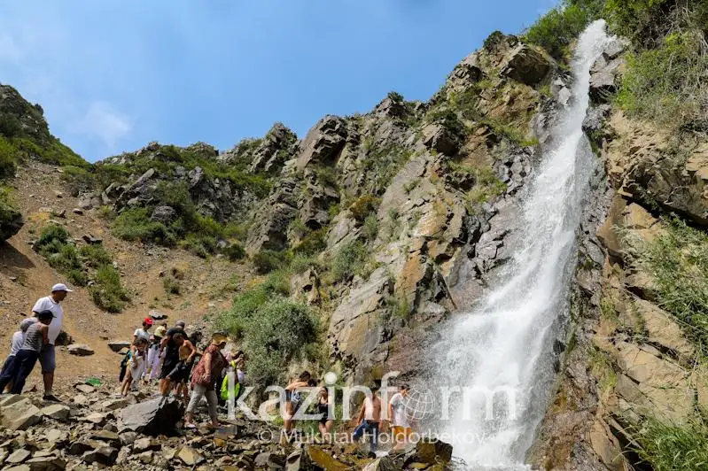 Как развивать внутренний туризм, рассказали в «KazakhTourism»