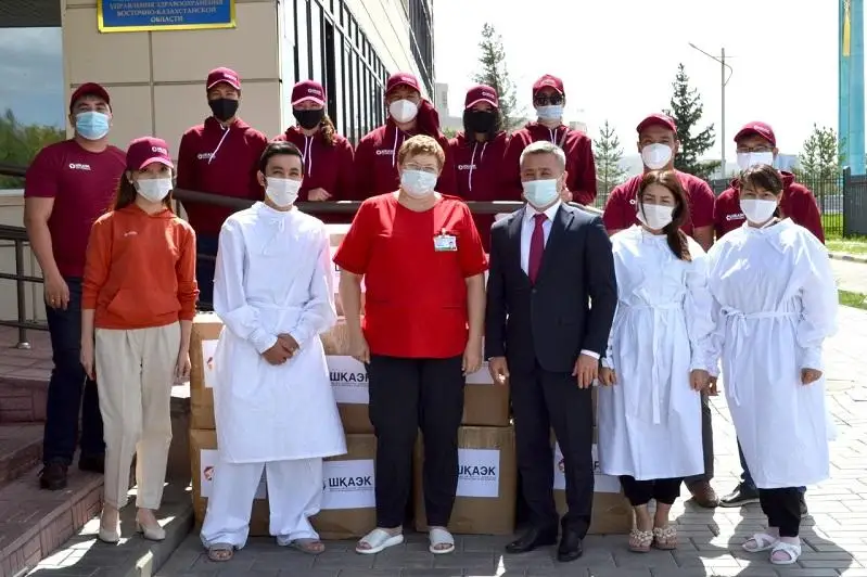 Энергетики ВКО оказали гуманитарную помощь врачам