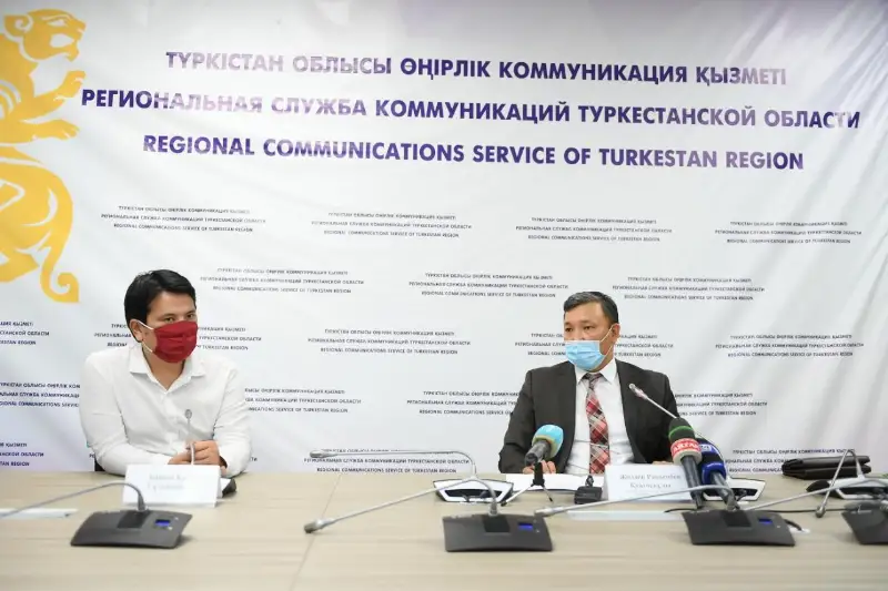 Всех учителей, обучающих в режиме онлайн, обеспечили компьютерами в Туркестанской области