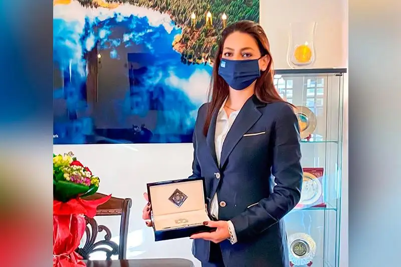 Самый молодой депутат Греции  - родом из Шымкента