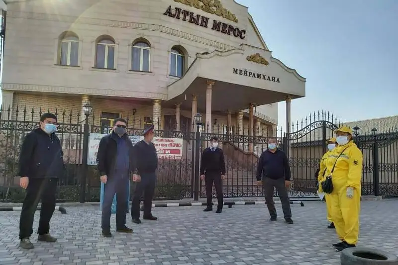 Мероприятие на 200 человек проводили в ресторане Шымкента