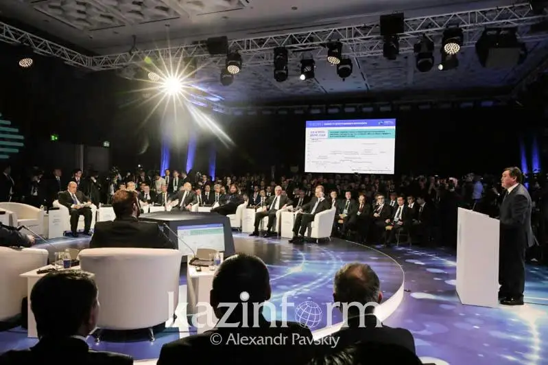 Казахстан сделал первые шаги по внедрению искусственного интеллекта - Премьер-Министр РК