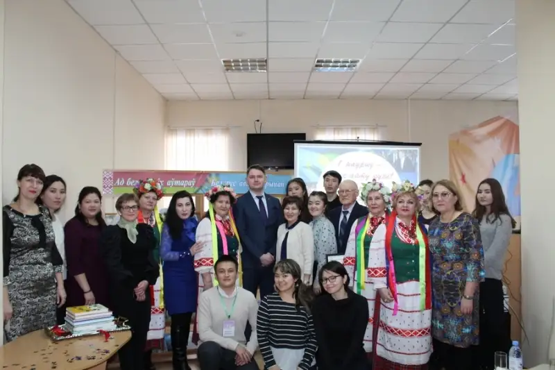 «Час благодарности» прошёл в детской библиотеке имени Абая в Караганде