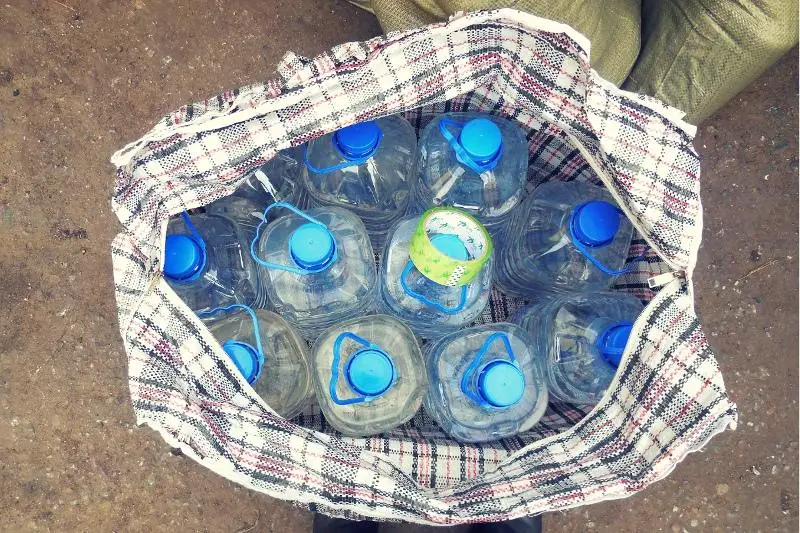 Почти тонну контрафактного спирта изъяли в СКО