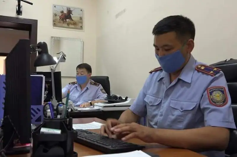 Шесть человек подозреваются в организации финансовой пирамиды в Туркестанской области