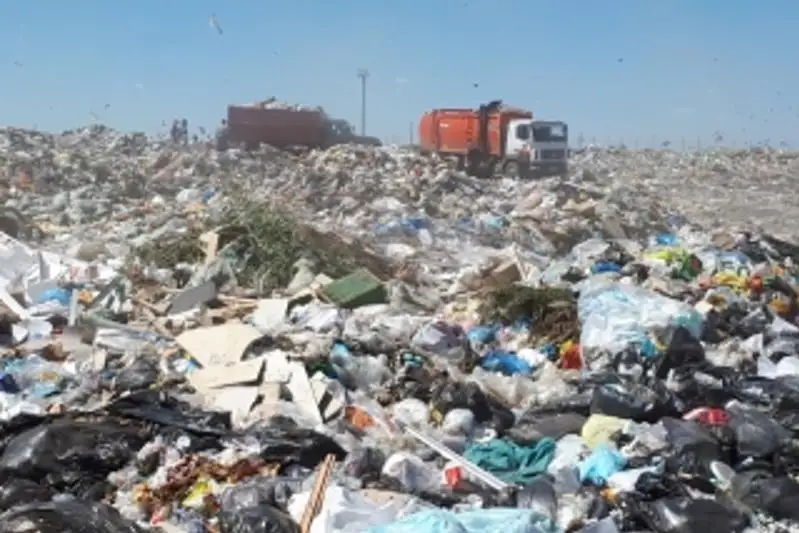 Почти 200 несанкционированных свалок обнаружили в Мангистауской области из космоса