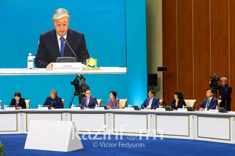 Авторы некоторых лозунгов не несут ответственности перед страной – Президент РК