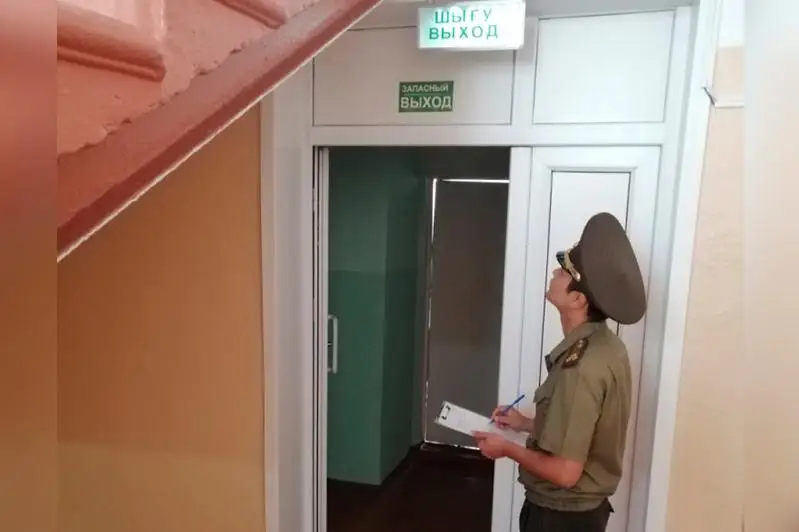 Школы и детсады проверяют на пожарную безопасность в Костанайской области