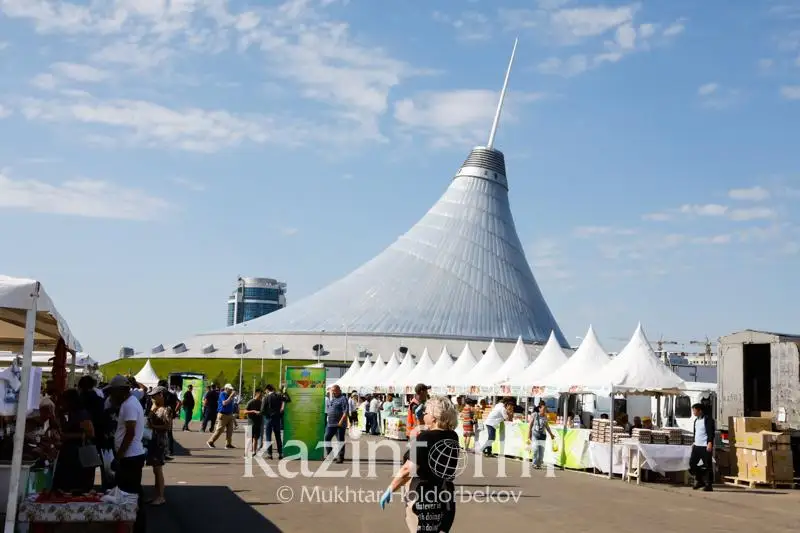 Президент поручил руководству Акмолинской области работать над освоением продовольственного рынка столицы