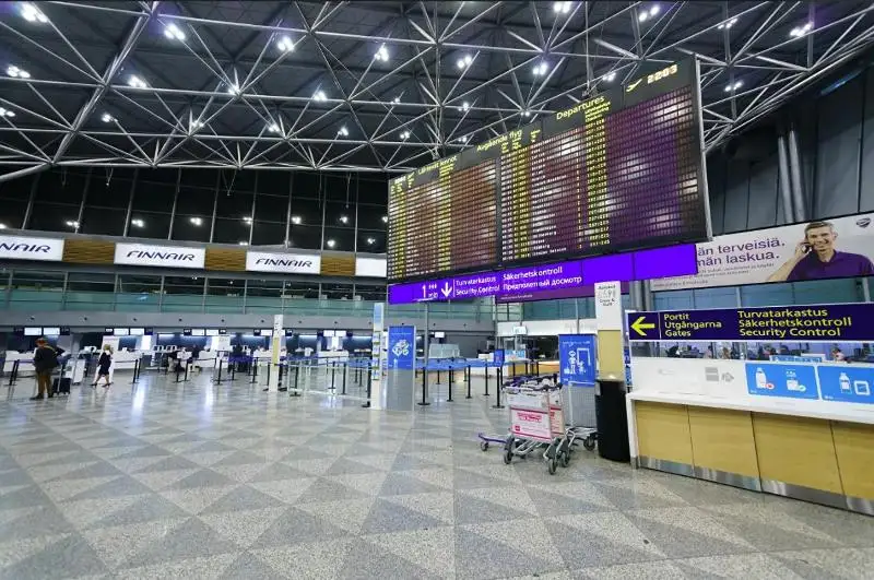 Собаки помогают выявлять больных коронавирусом в аэропорту Хельсинки