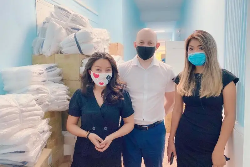 Кислородные концентраторы и средства защиты подарили медучреждениям предприниматели ВКО