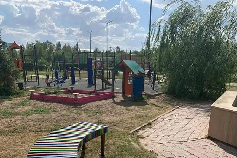 На 400 млн тенге благоустроили дворы в Уральске