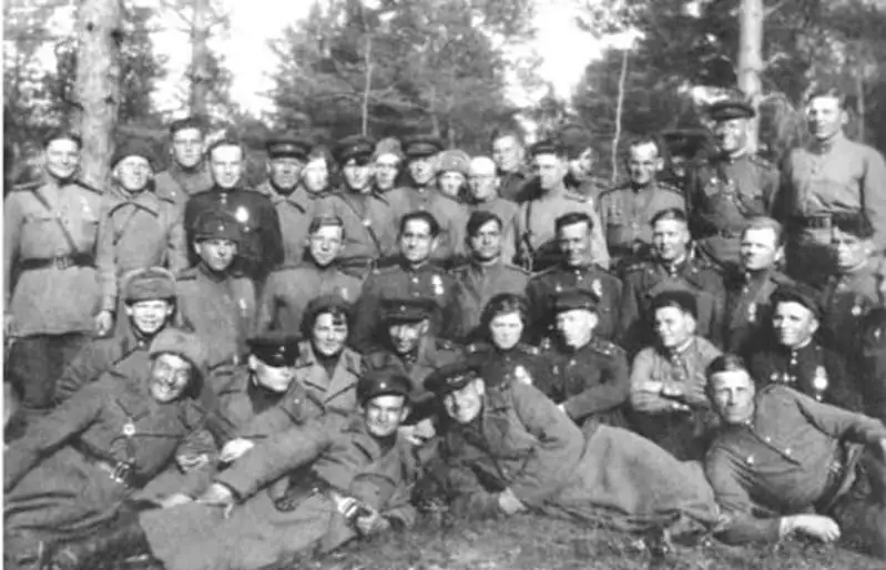 Электронную фотовыставку военных лет провели в Акмолинской области