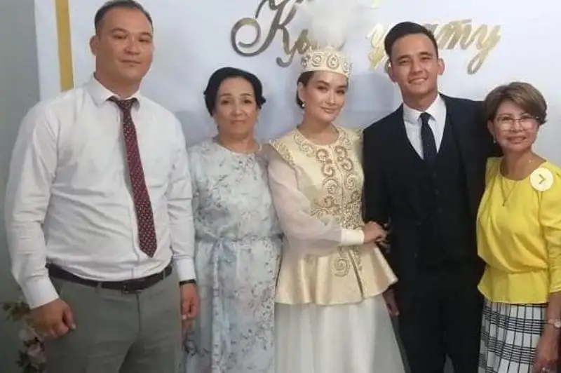 Проводы невесты в Атырау: на 83 тысячи тенге оштрафовали родственника Розы Рымбаевой