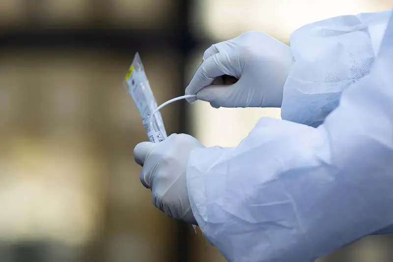 Где в Алматы можно пройти тест на коронавирус платно