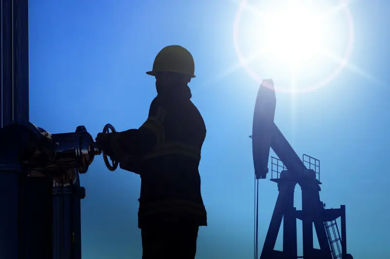 Кто регулирует цены на топливо, рассказали в Минэнерго