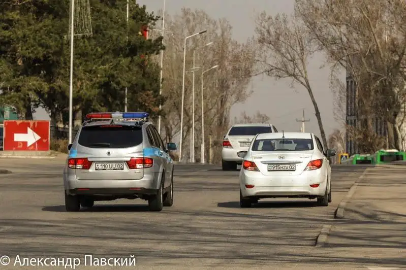 Свыше 50 водителей наказали за бесцельное передвижение по Алматы