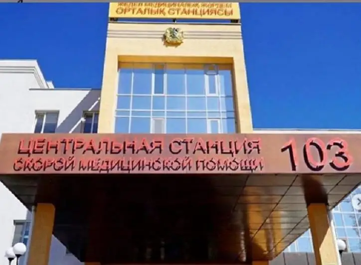 В десять раз снизилось число обращений по коронавирусу в скорую столицы