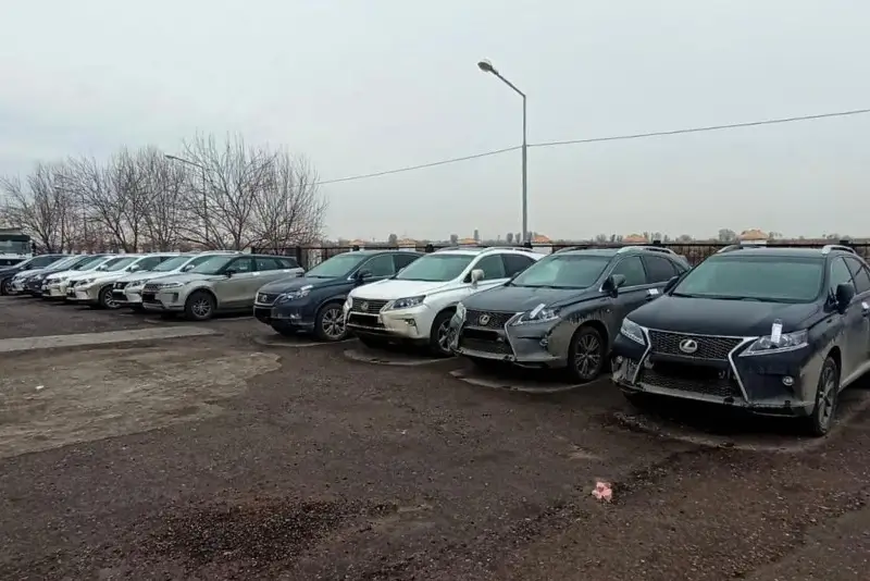 11 авто задержаны на таможне в Туркестанской области