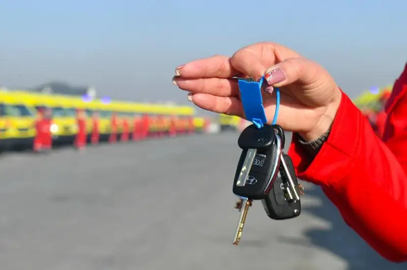 77 машин пополнили автопарк скорой помощи в Туркестанской области