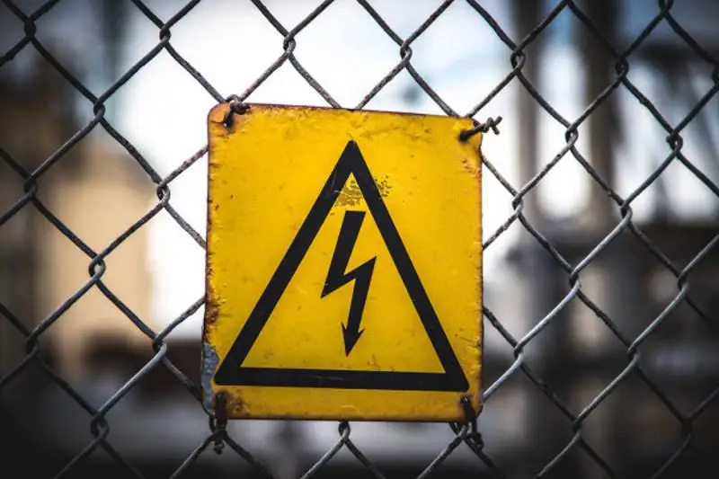 В Кызылординской области девушку ударило током во время купания