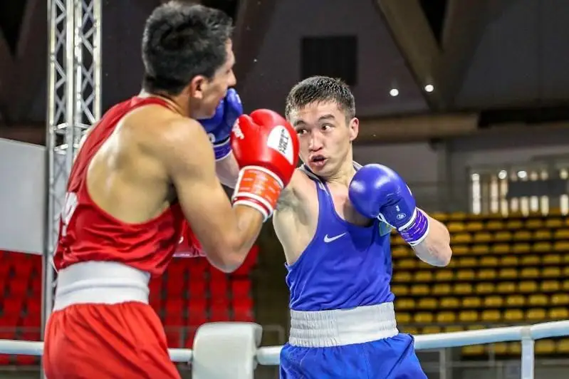 Казахстанские боксеры едут на чемпионат мира