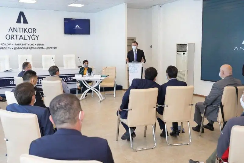 Алик Шпекбаев встретился с членами попечительского совета Транспаренси Казахстан