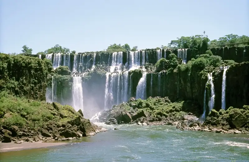 _00141484 (водопад Игаусу)