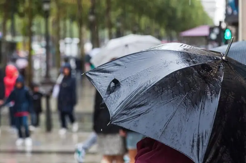 Одеваться теплее в выходные дни рекомендуют жителям северных регионов