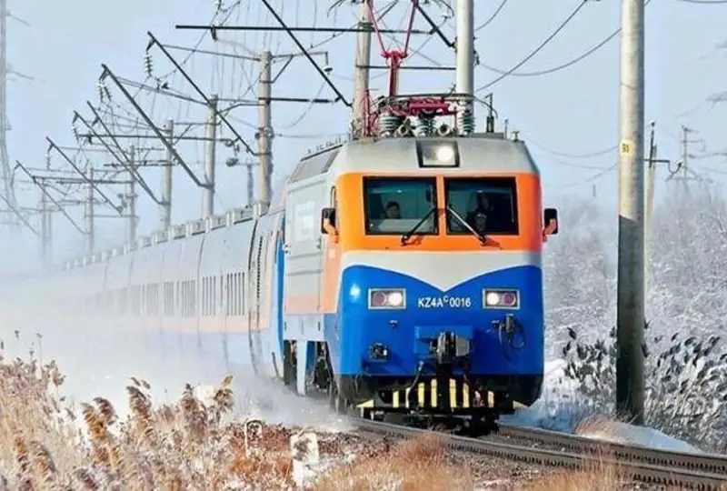 Более 1,5 тысячи пассажиров оштрафовали за курение и распитие алкоголя в поездах