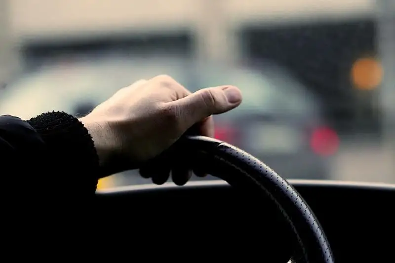 Увеличить штраф за управление автомобилем без прав до более чем 120 тысяч намерены в РК