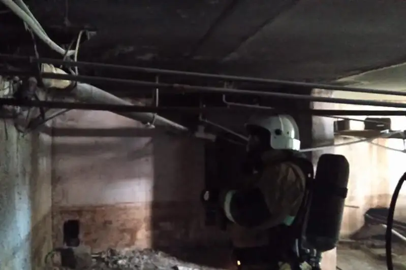 В многоэтажке Кокшетау загорелся подвал: эвакуированы свыше 20 человек