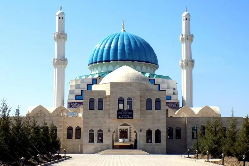 Мечети поэтапно начали открывать в Туркестанской области