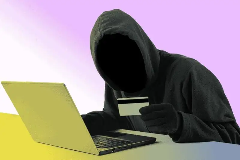 Мошенник оформлял онлайн-кредиты на сельчан в Туркестанской области