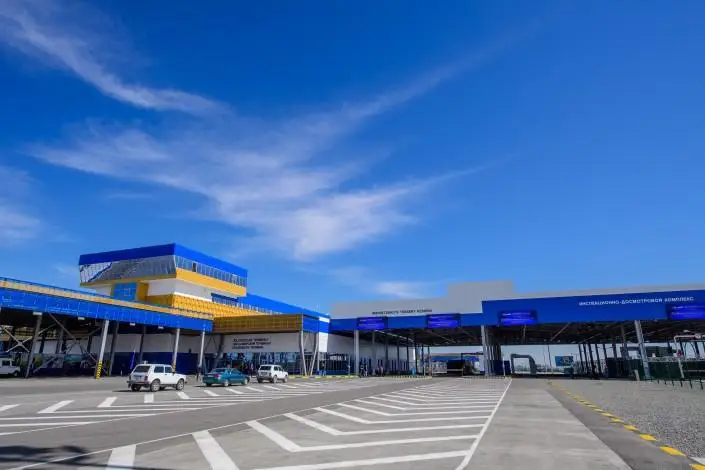 Казахстанским экспортерам упростили процедуры пересечения границы с Китаем