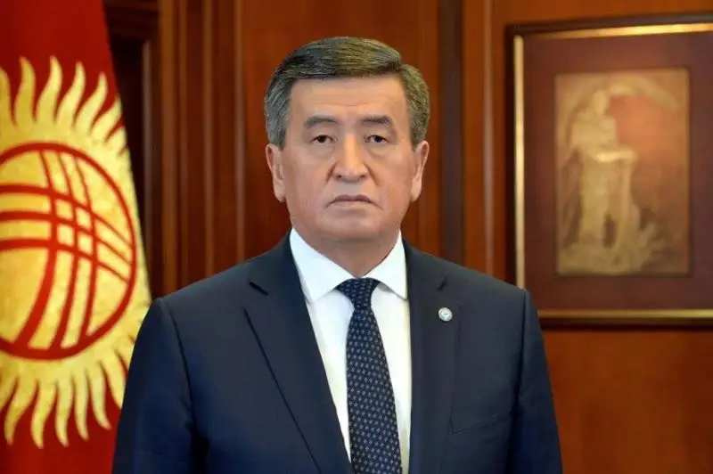 Президент Кыргызстана призвал политических лидеров вернуться в правовое поле