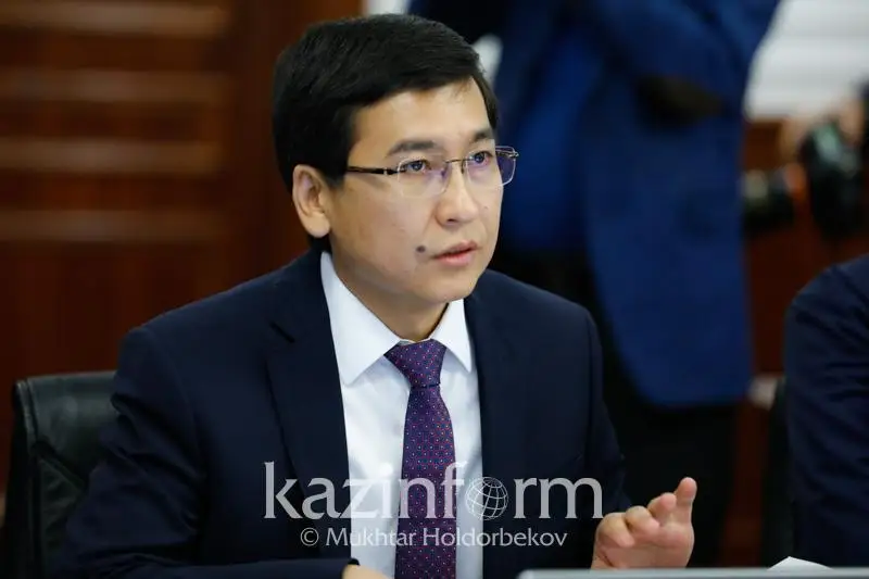 Запретят ли учителям дежурных классов вести дистанционные уроки, ответил министр