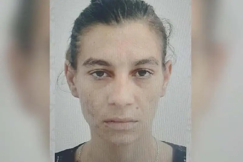 Продавцы ТРЦ отдавали выручку под действием гипноза в Алматы