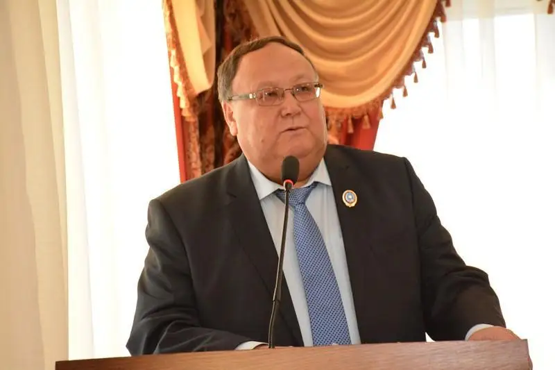 Выбираю светлое будущее для моих детей – профессор Серик Аяганов